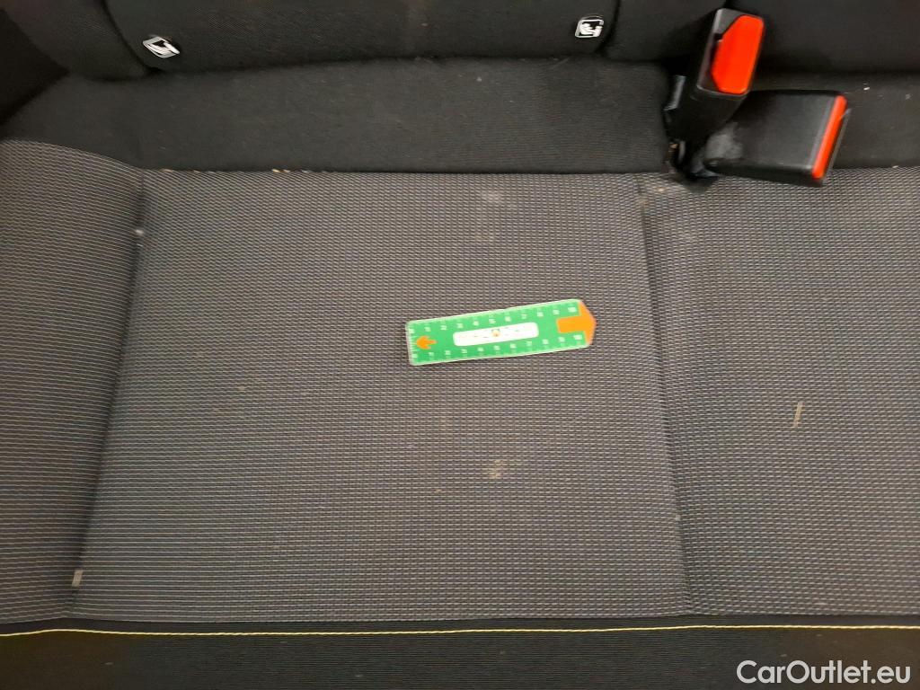  Citroen  C3  Feel Business 1.5 BlueHDI 100CV BVM6 E6d #38