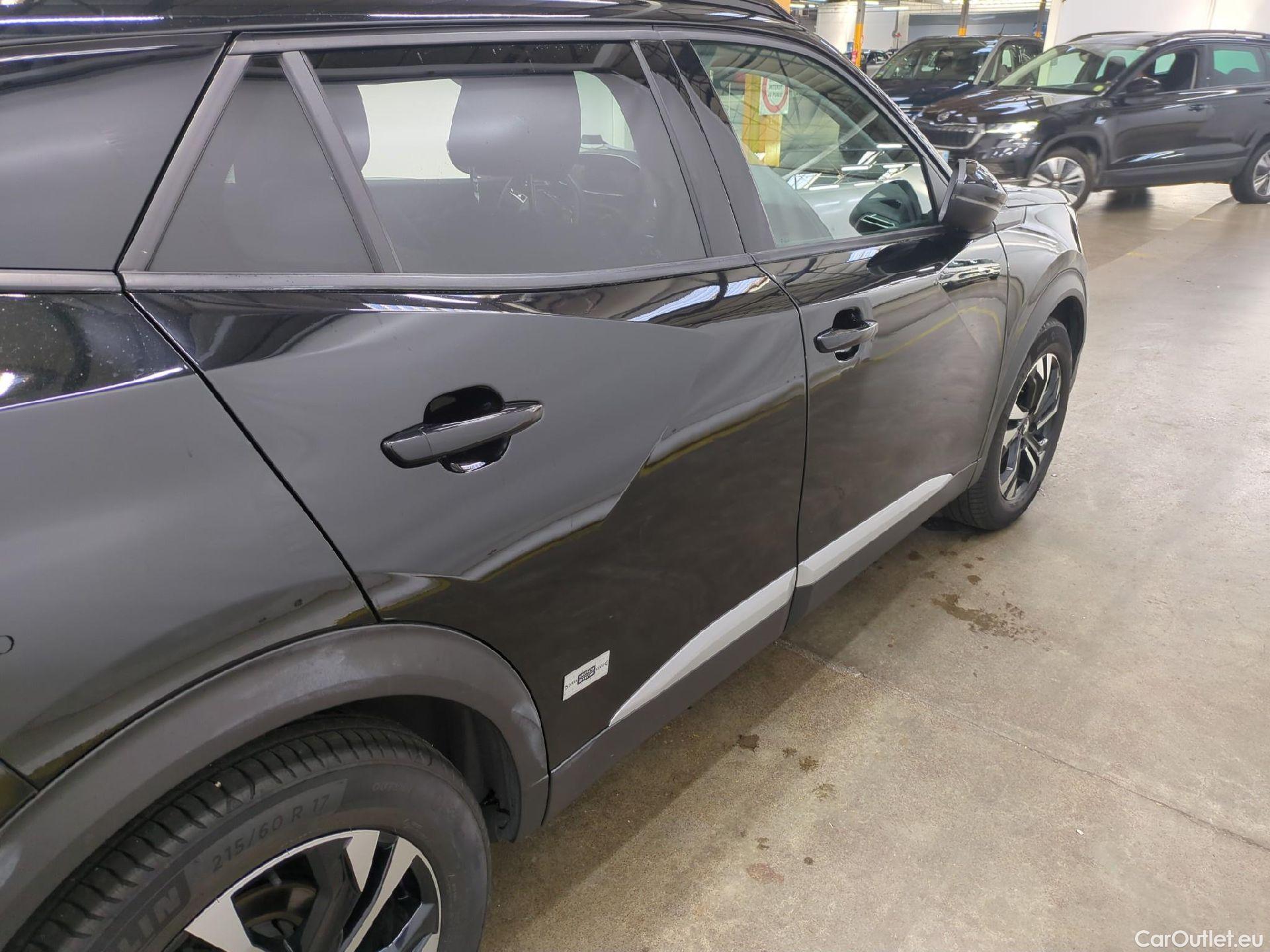  Peugeot  2008  Allure Pack 1.2 PureTech 130CV BVM6 E6d #22