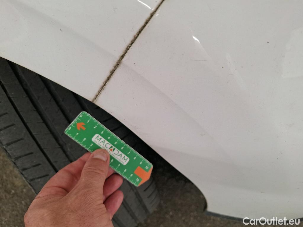  Citroen  C3  Feel Business 1.5 BlueHDI 100CV BVM6 E6d #4