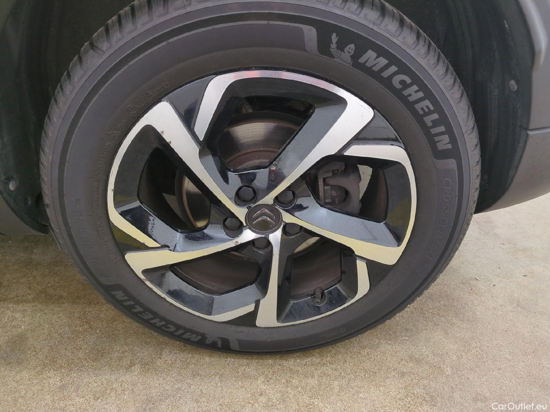  Citroen  C5 Aircross  C-Series 1.2 PureTech 130CV BVA8 E6d #5