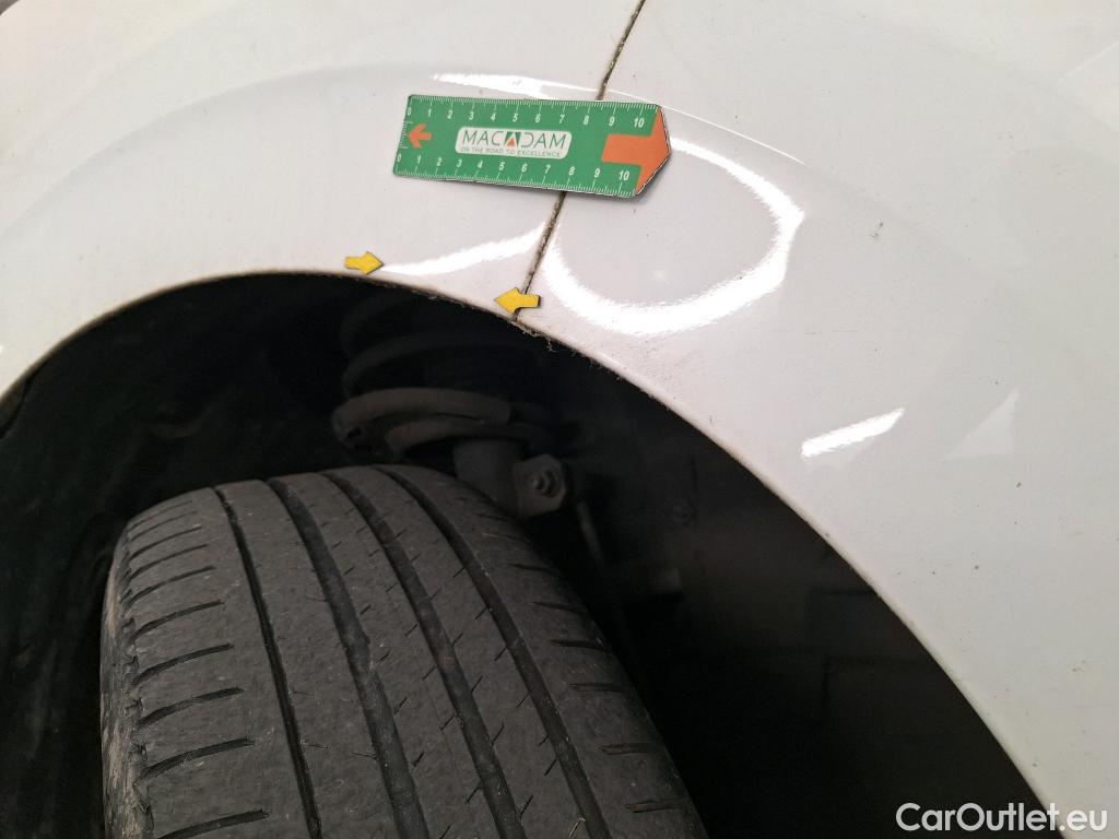  Citroen  C3  Feel Business 1.5 BlueHDI 100CV BVM6 E6d #13