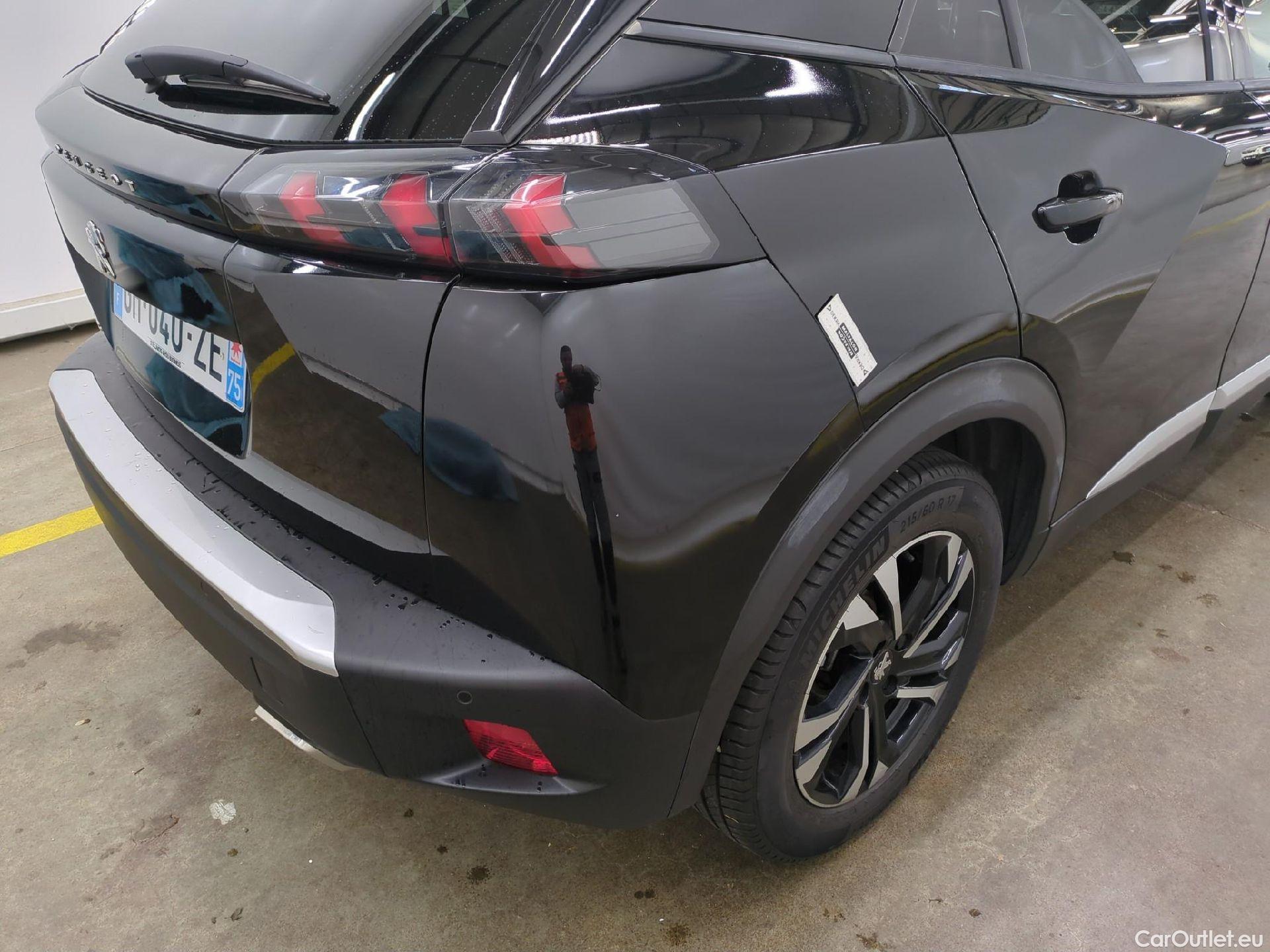  Peugeot  2008  Allure Pack 1.2 PureTech 130CV BVM6 E6d #20