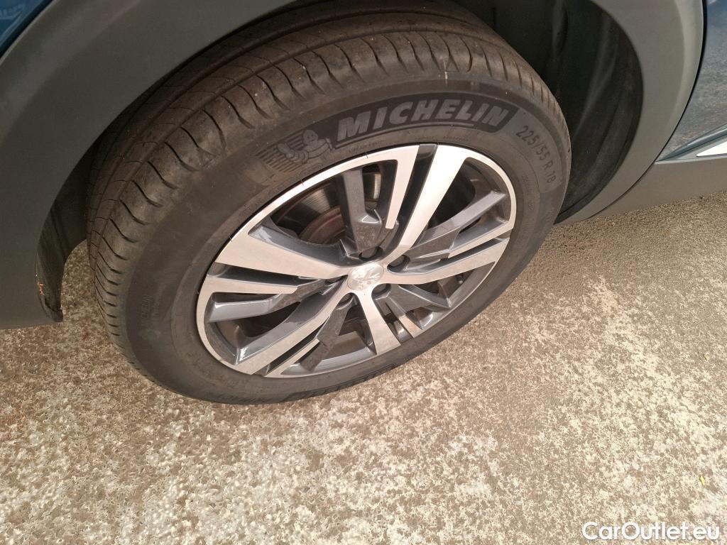  Peugeot  5008  Allure Pack 1.2 PureTech 130CV BVA8 7 Sieges E6d #12