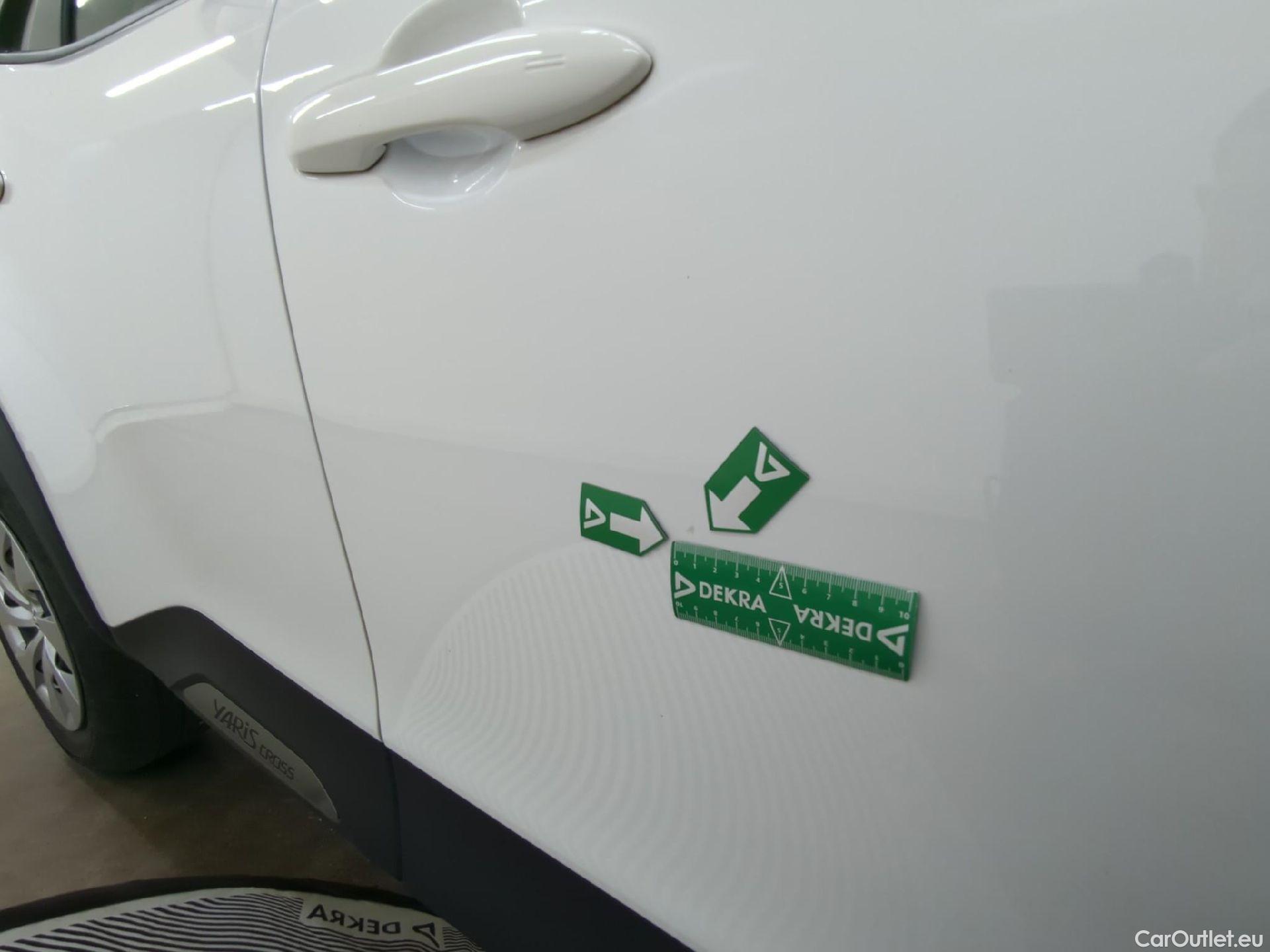  Toyota  Yaris Cross TOYOTA  Hybride / 2021 / 5P / SUV 1.5 HYBRID 116H DYNAMIC AUTO #6