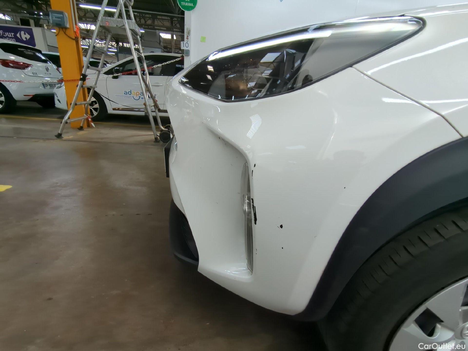  Toyota  Yaris Cross TOYOTA  Hybride / 2021 / 5P / SUV 1.5 HYBRID 116H DYNAMIC AUTO #2