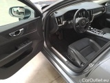  Volvo  V60 VOLVO  / 2018 / 5P / STATION WAGON T6 TWIN ENG.AWD GEARTRONIC BUSINESS PLUS #109