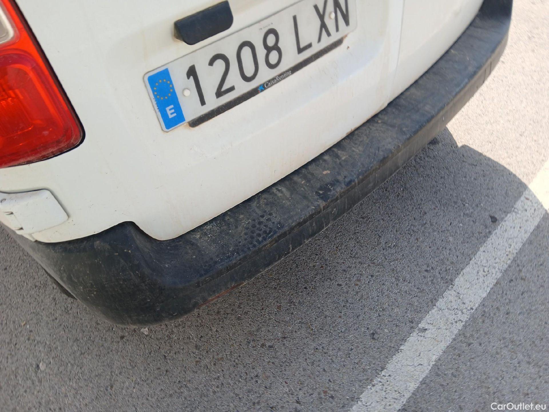  Opel  Vivaro OPEL  / 2019 / 4P / furgón 1.5 Diésel 74kW (100CV) M Std Express (AC) #38