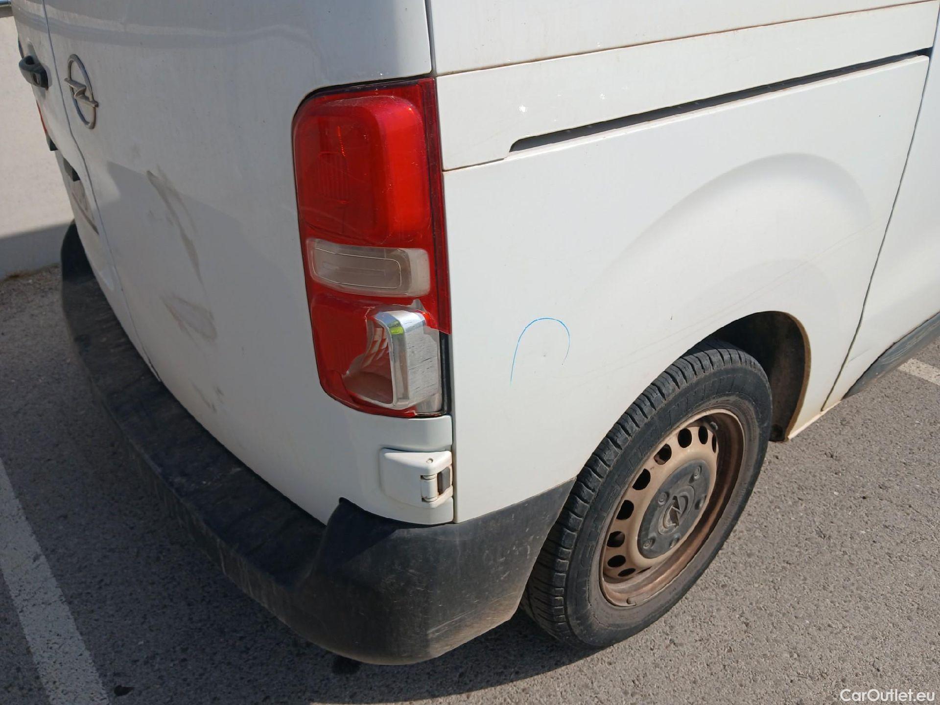  Opel  Vivaro OPEL  / 2019 / 4P / furgón 1.5 Diésel 74kW (100CV) M Std Express (AC) #47
