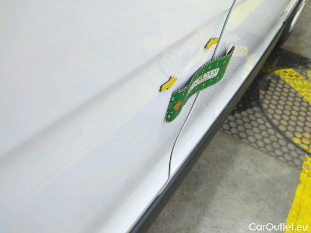  Citroen  C3 CITROEN  Société / 2020 / 5P / Berline BlueHDi 100 S&S BVM6 Feel Nav #4