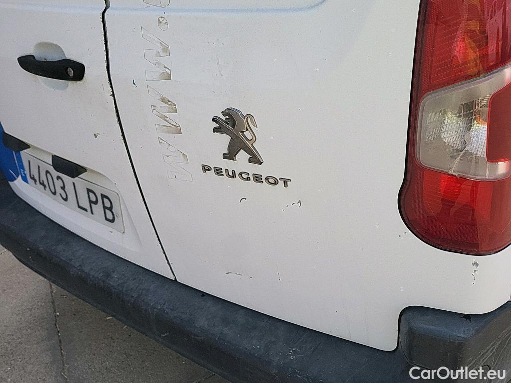  Peugeot  Partner PEUGEOT  / 2018 / 3P / furgón derivado de turismo Pro Standard 600kg BlueHDi 73kW #7