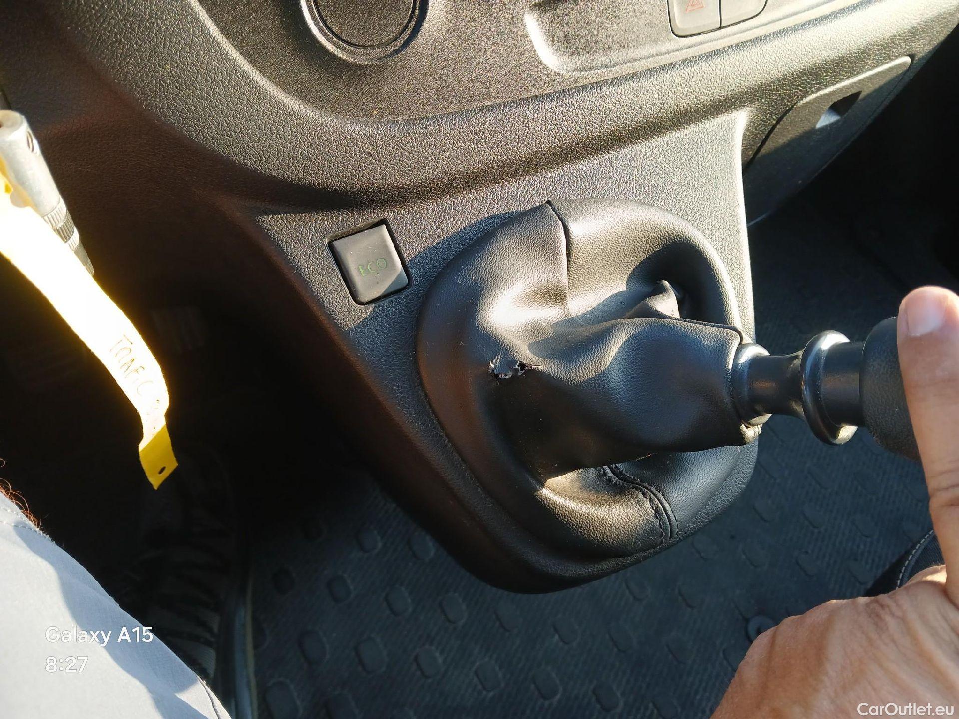  Renault  Trafic RENAULT  / 2014 / 4P / furgón Furgón 27 L1H1 dCi 88kW (120CV) #2