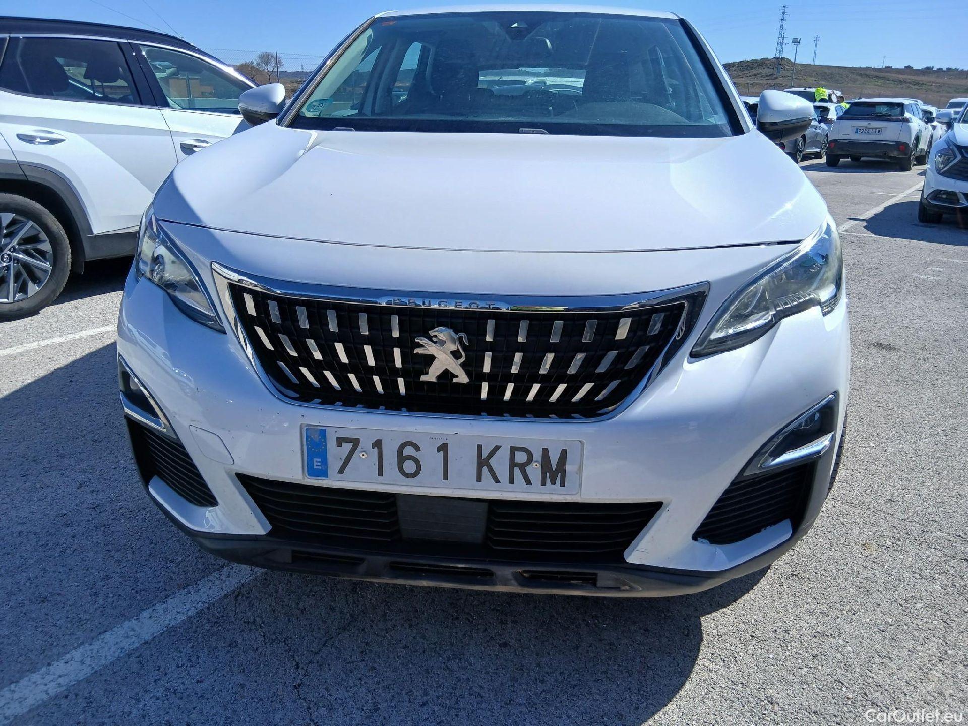  Peugeot  3008 PEUGEOT  / 2016 / 5P / todoterreno 1.2 PURETECH 96KW (130CV) ACTIVE S&S #2
