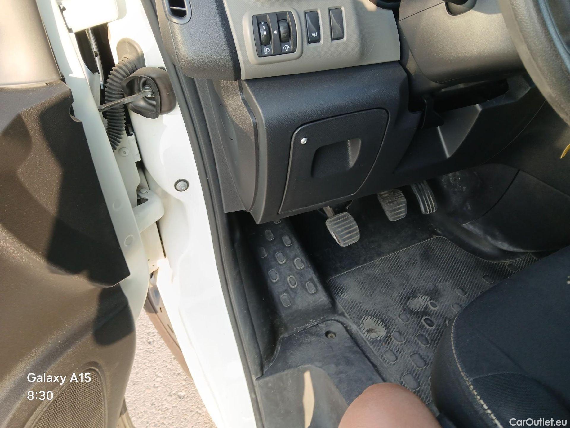  Renault  Trafic RENAULT  / 2014 / 4P / furgón Furgón 27 L1H1 dCi 88kW (120CV) #9