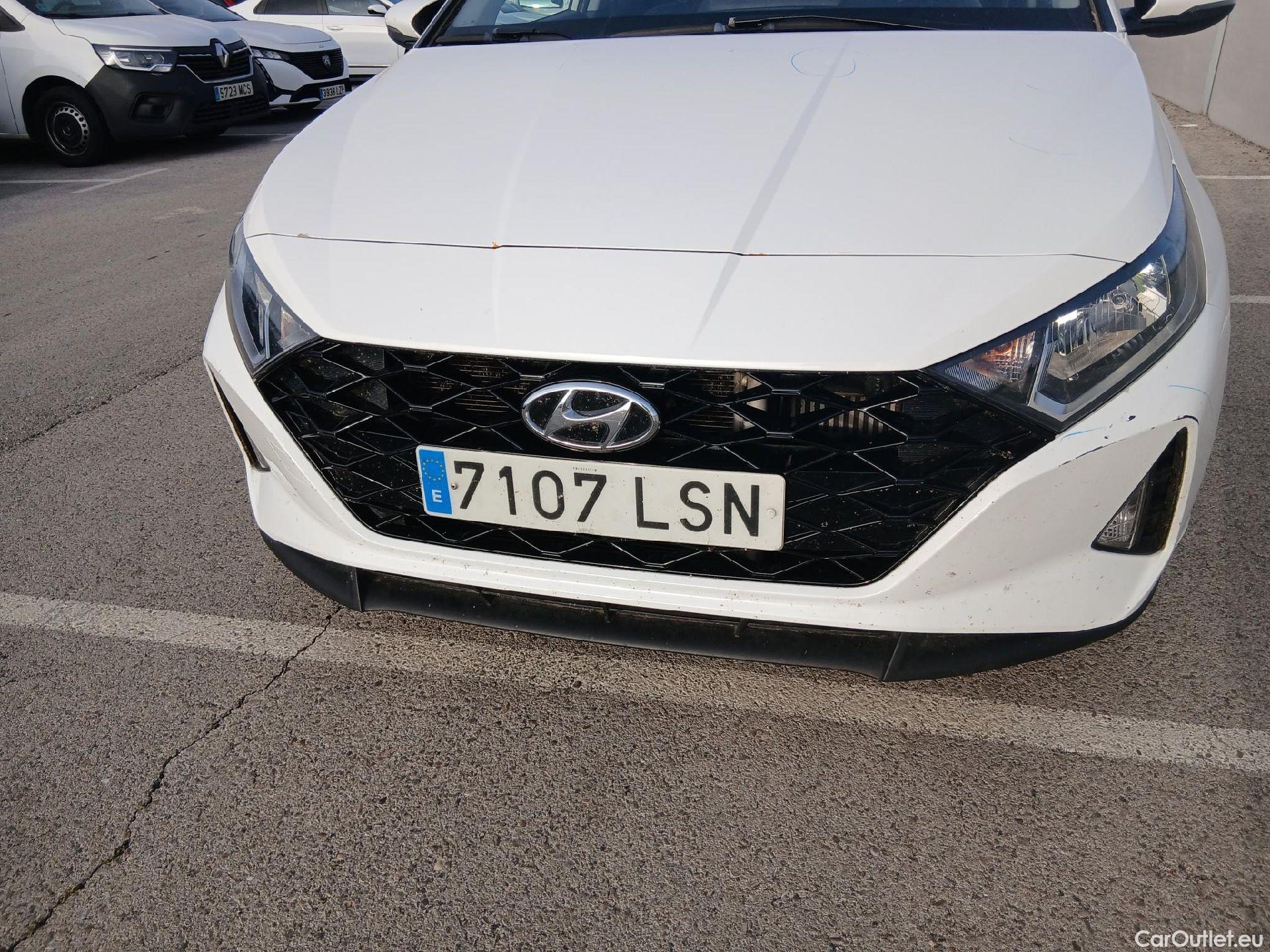  Hyundai  i20 HYUNDAI  / 2020 / 5P / berlina con portón 1.0 TGDI 74kW (100CV) 48V Essence #7