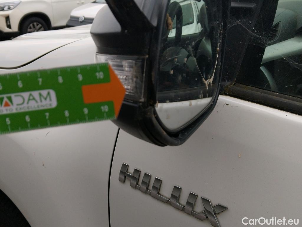  Toyota  Hilux TOYOTA  / 2020 / 4P / pickup 2.4 D-4D Cabina Doble GX #14
