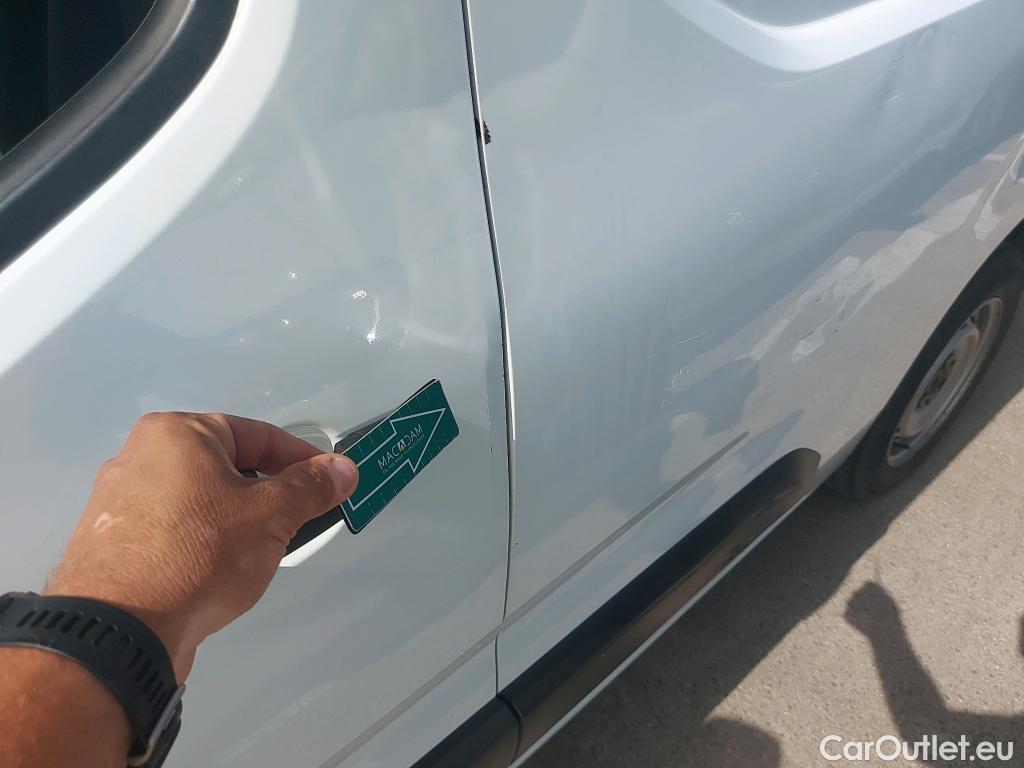  Citroen  Berlingo CITROEN  / 2018 / 3P / furgón derivado de turismo Talla M BlueHDi 100 CONTROL #11
