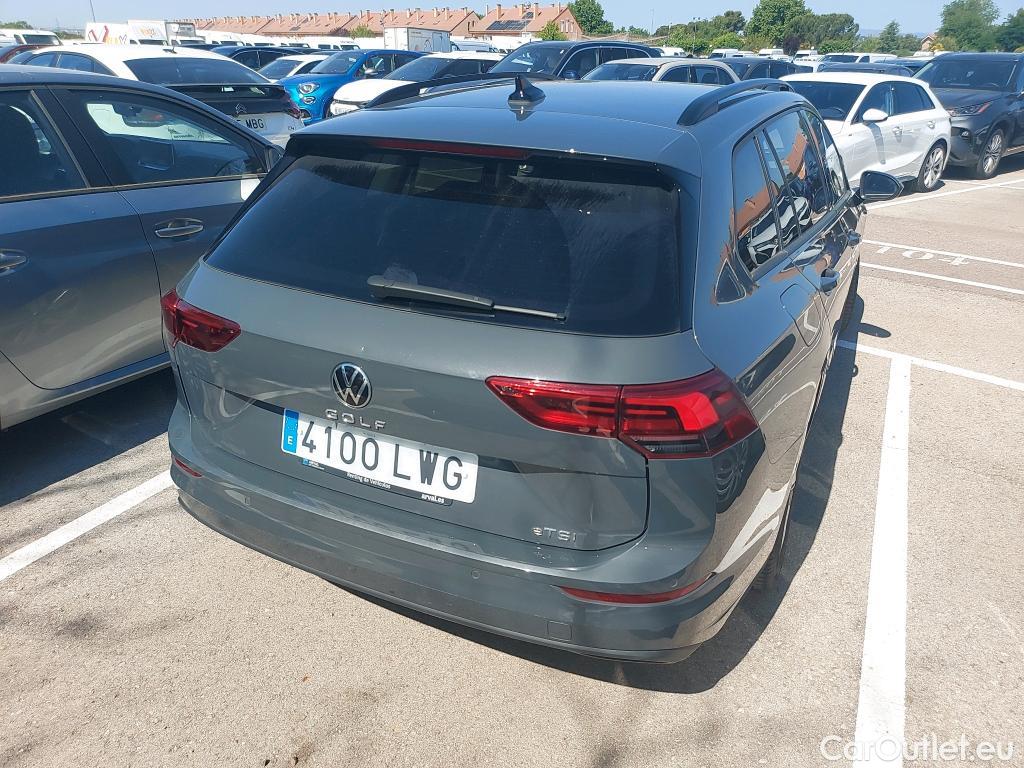  Volkswagen  Golf  VOLKSWAGEN / 2020 / 5P / familiar Life 1.5 eTSI 96kW (130CV) DSG Variant #20