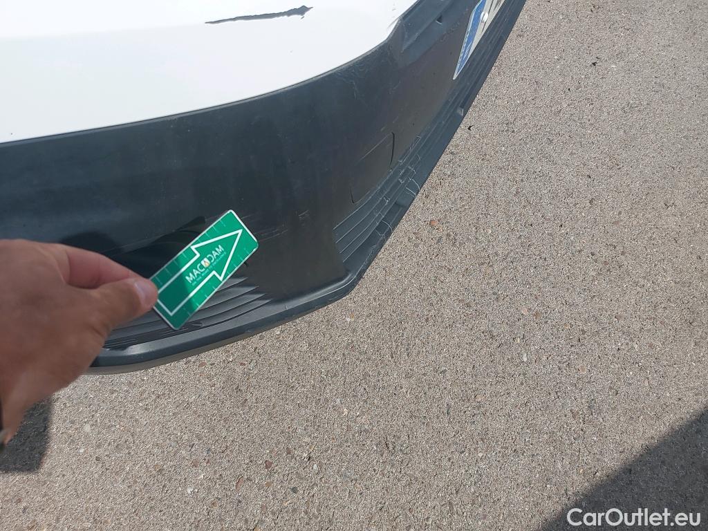  Citroen  Berlingo CITROEN  / 2018 / 3P / furgón derivado de turismo Talla M BlueHDi 100 CONTROL #19