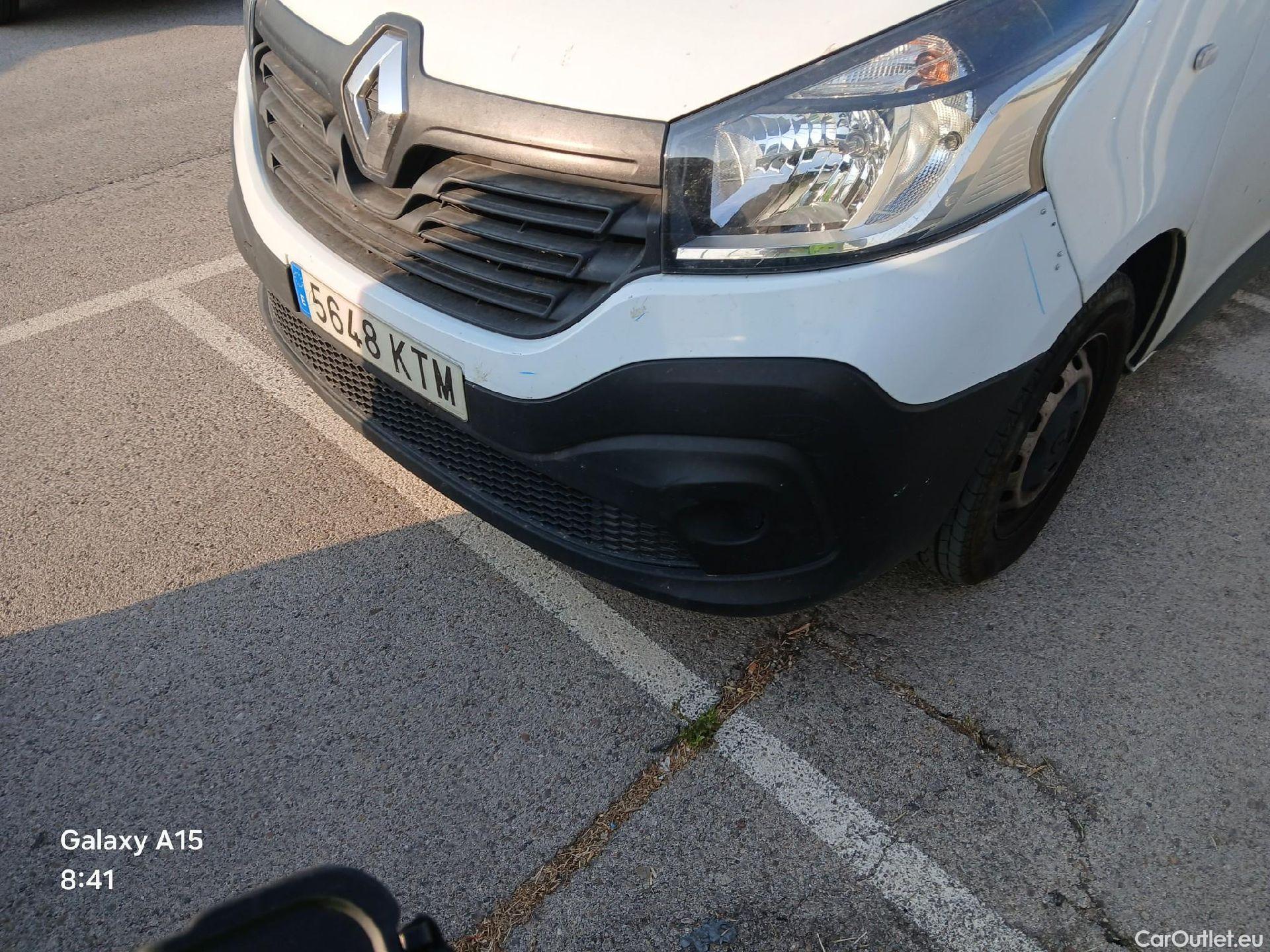  Renault  Trafic RENAULT  / 2014 / 4P / furgón Furgón 27 L1H1 dCi 88kW (120CV) #34