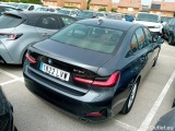  Bmw  Serie 3 BMW  / 2018 / 4P / sedán 318d Auto. #2