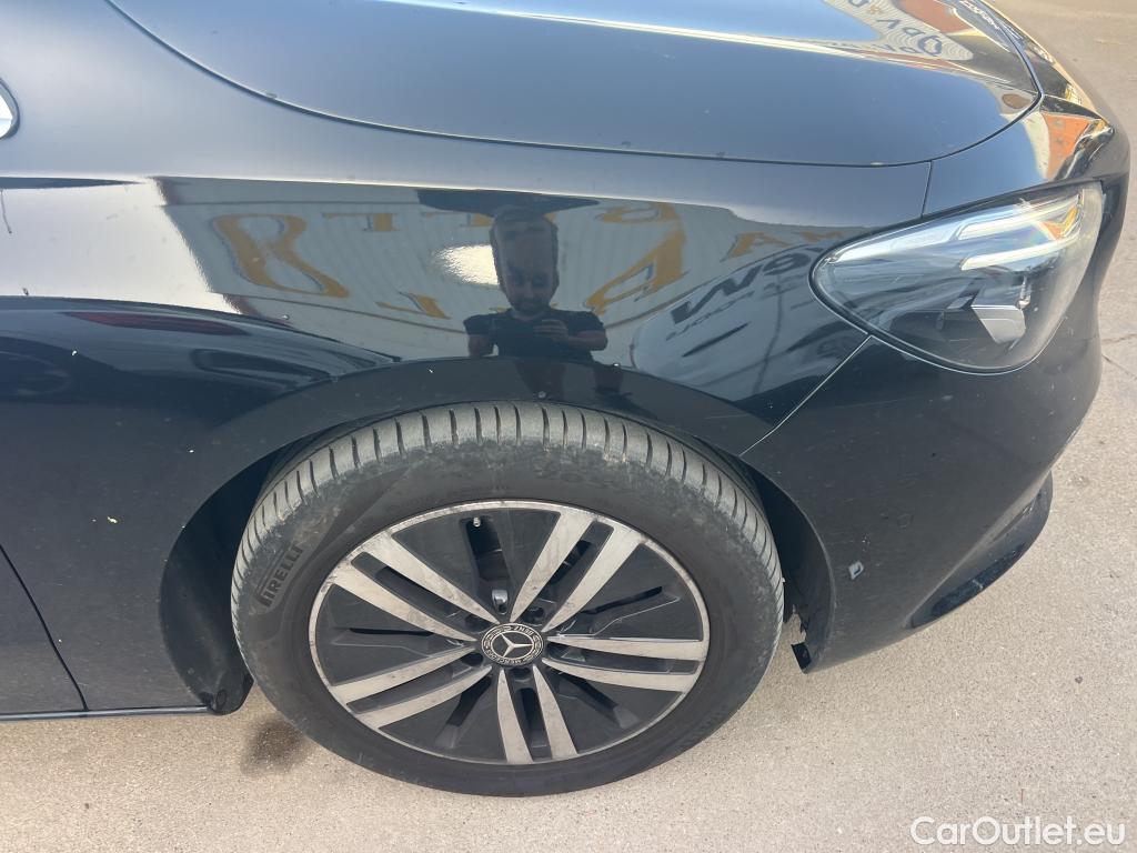  Mercedes  B-Klasse MERCEDES-BENZ Clase B / 2019 / 5P / monovolumen compacto B 200 d #19