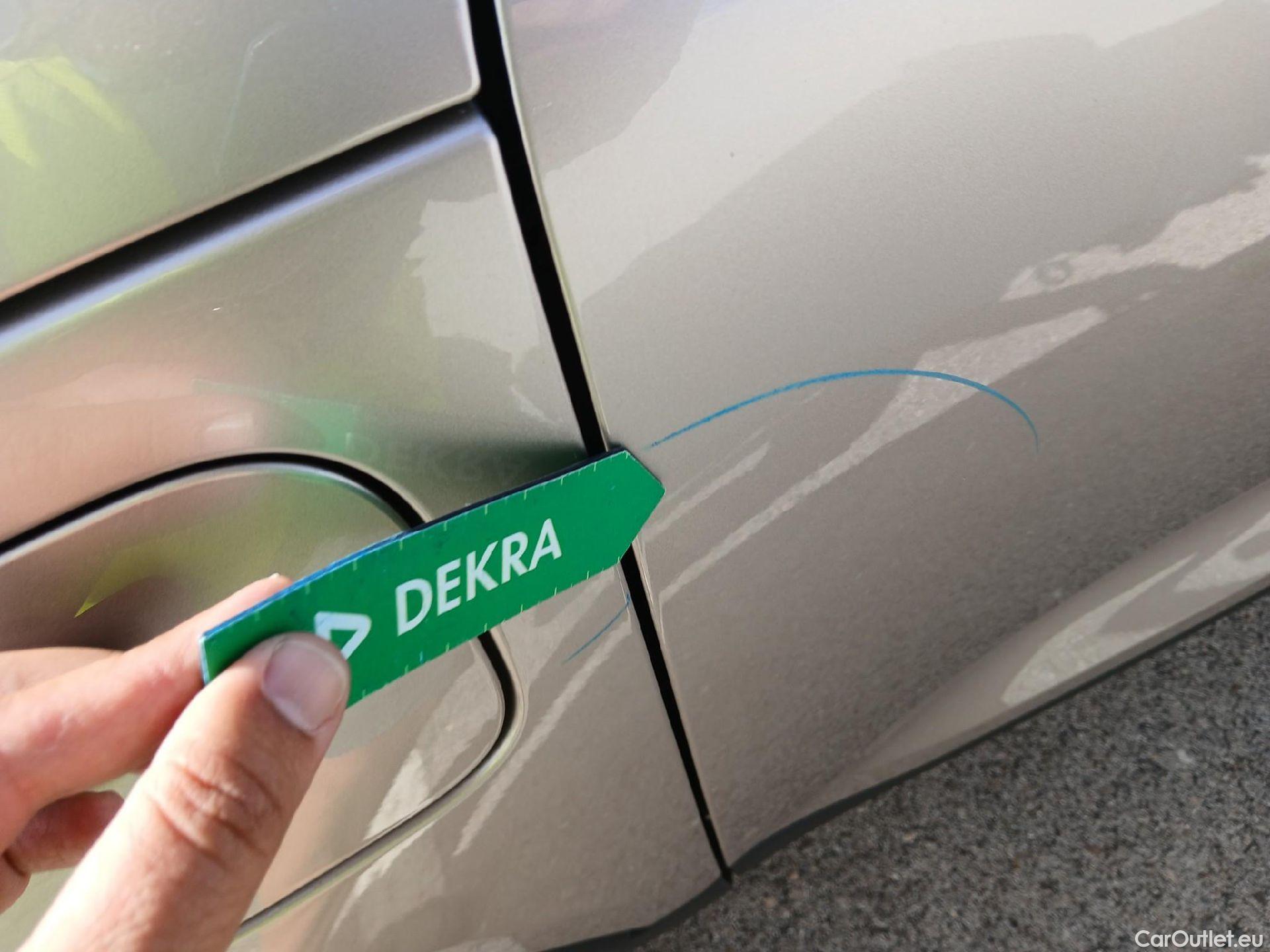  Volvo  XC 40 VOLVO XC40 / 2021 / 5P / todoterreno 1.5 T5 Recharge PHEV Plus Bright Auto #11