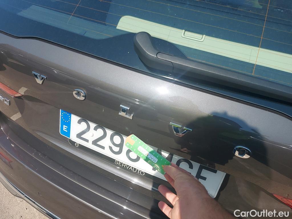  Volvo  XC60 VOLVO     2.0 T6 AWD Recharge Plus Bright Auto #5