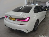  Bmw  Serie 3 BMW 3 Serie Sedan 320iA 4d #2