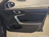  KIA  Cee'd KIA  SW 1.0 T-GDI 120KM 6MT M 5d #28