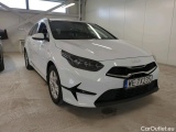 KIA  Cee'd KIA  SW 1.5 T-GDI 160KM 6MT M 5d #12