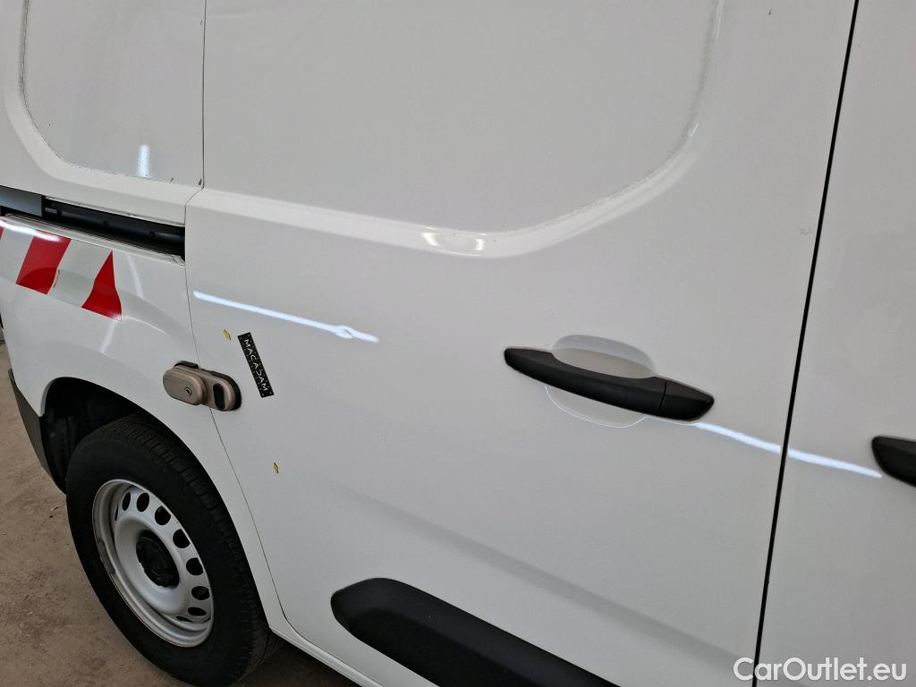 Citroen  Berlingo  Fourgon Worker M 1000 1.2 PureTech 130CV BVA8 E6d #15