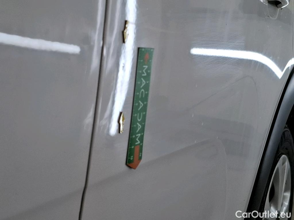  Citroen  C3 CITROEN  2016 5P Berline PureTech 110 BVM6 Feel #2
