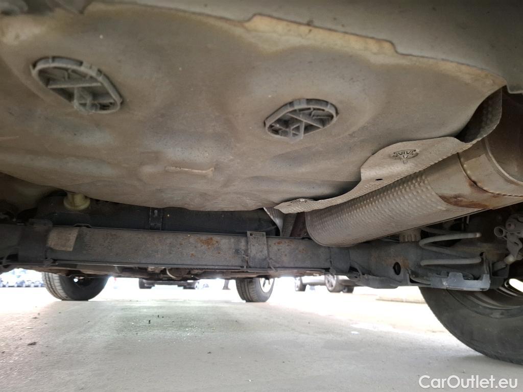 Citroen  C3 CITROEN  2016 5P Berline PureTech 110 BVM6 Feel #15
