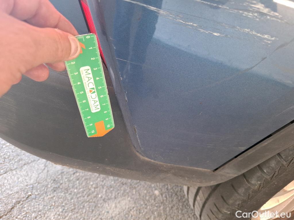  Ford  Kuga FORD  / 2019 / 5P / SUV 2.5 190 hybrid Flexifuel Pshift Titanium #68