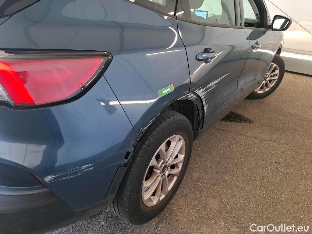  Ford  Kuga FORD  / 2019 / 5P / SUV 2.5 190 hybrid Flexifuel Pshift Titanium #87
