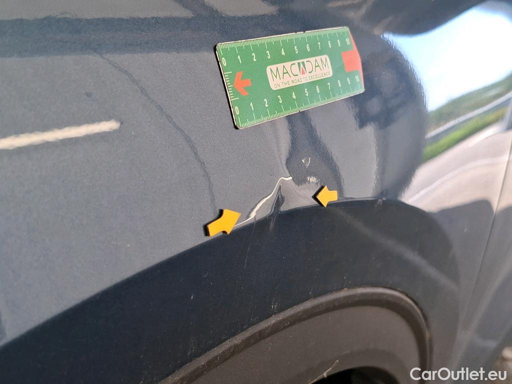  Ford  Kuga FORD  / 2019 / 5P / SUV 2.5 190 hybrid Flexifuel Pshift Titanium #28