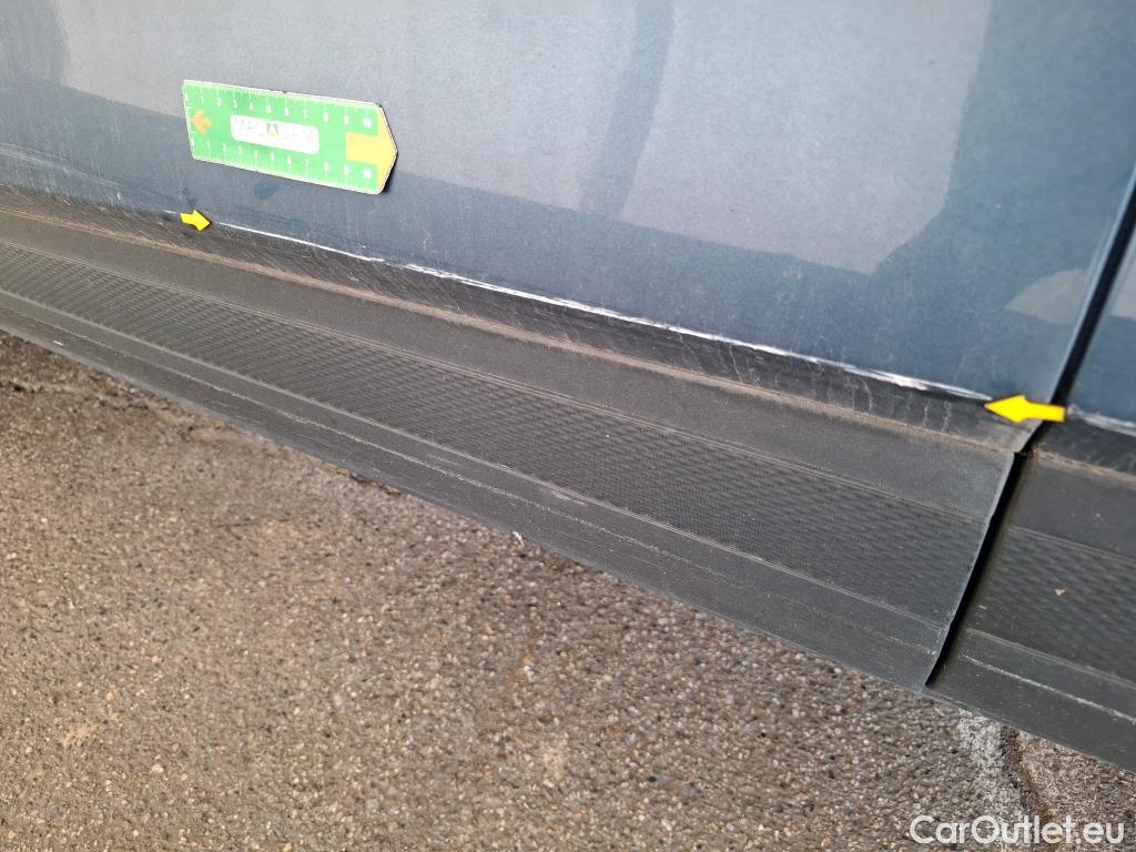  Ford  Kuga FORD  / 2019 / 5P / SUV 2.5 190 hybrid Flexifuel Pshift Titanium #57
