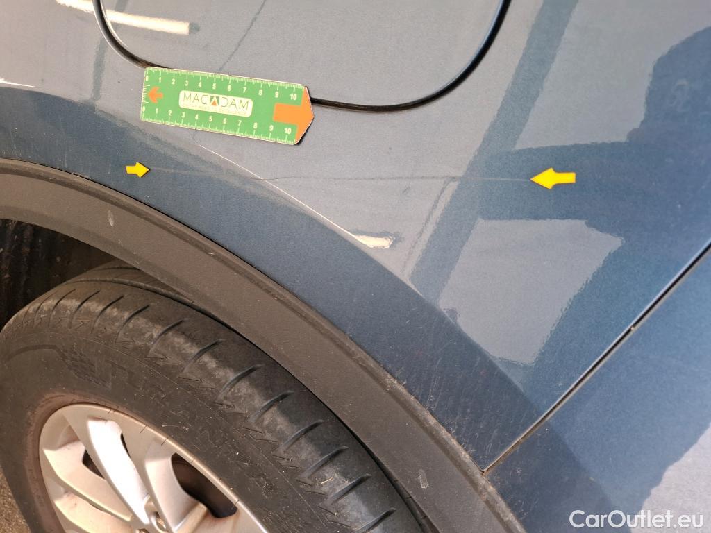  Ford  Kuga FORD  / 2019 / 5P / SUV 2.5 190 hybrid Flexifuel Pshift Titanium #104