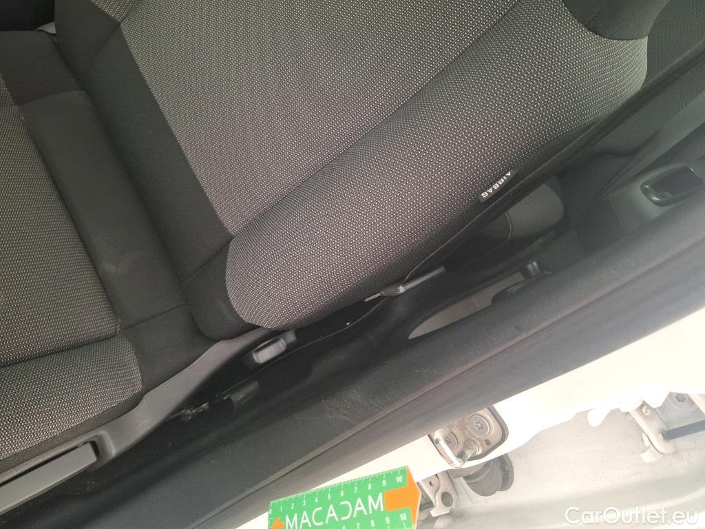  Citroen  C3 CITROEN  / 2020 / 5P / Berline PureTech 83 S&S BVM Feel Pack #18