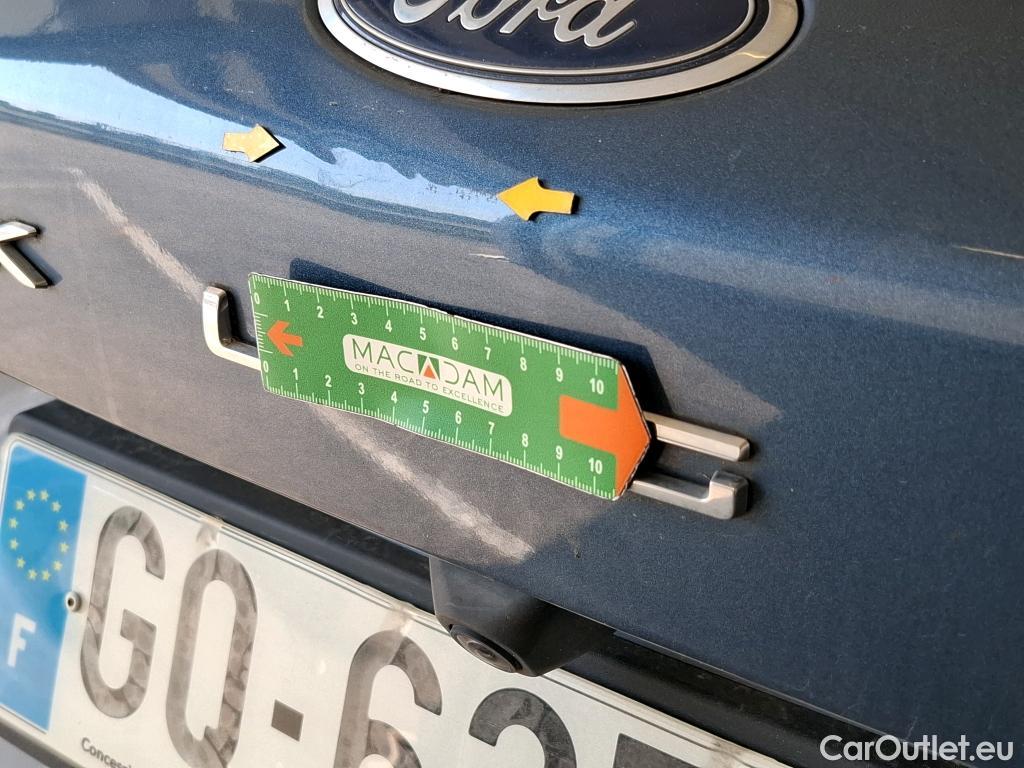  Ford  Kuga FORD  / 2019 / 5P / SUV 2.5 190 hybrid Flexifuel Pshift Titanium #34