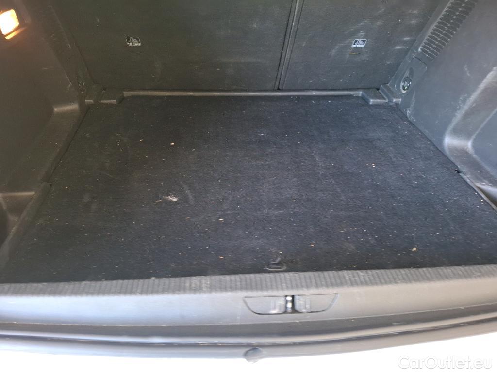 Opel   Grandland X Grandland X Business Elegance 1.5 130CV BVA8 6E #128
