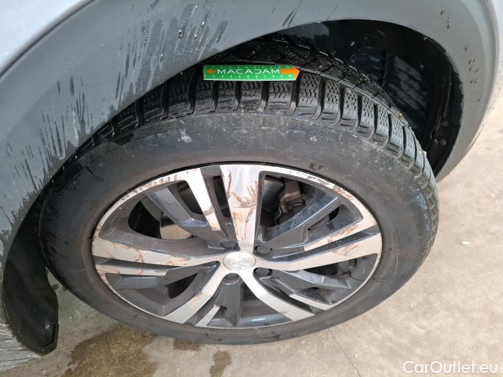  Peugeot  3008  Allure Business 1.2 PureTech 130CV BVA8 E6dT #46
