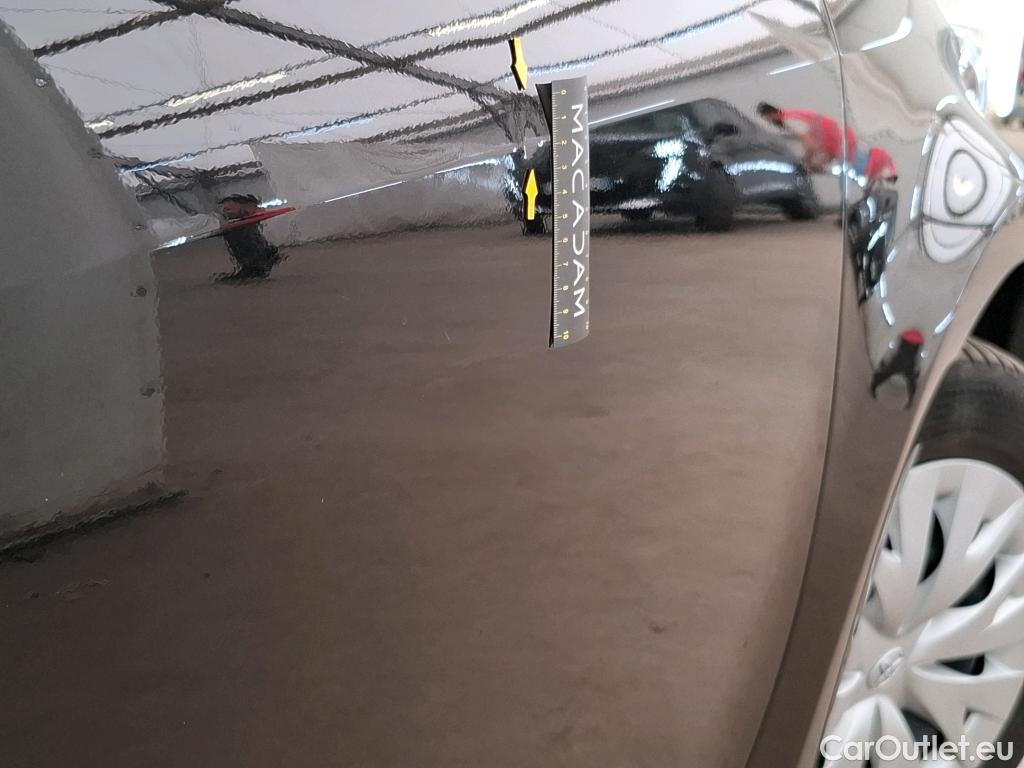  Toyota  Yaris TOYOTA  Hybride / 2019 / 5P / Berline Hybride 116h Dynamic Business Beyond Zer #13