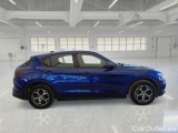  Alfa Romeo   STELVIO ALFA ROMEO / 2017 / 5P / SUV 2.2 TD 190 CV SUPER BUSINESS AT8 Q4 #7