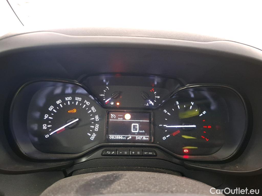  Citroen  Berlingo CITROEN  / 2018 / 4P / Fourgonnette M 1000kg PureTech 110 BVM6 Driver (Ex 732S) #43