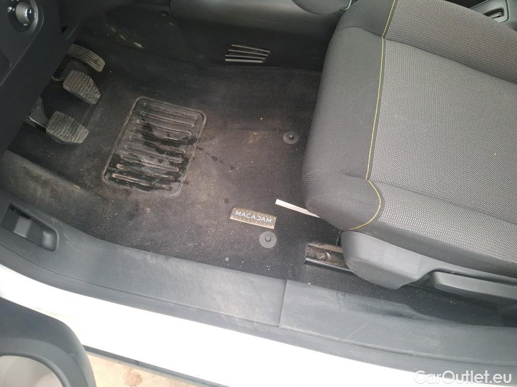  Citroen  C3  Société Feel Nav 1.5 BlueHDI 100CV BVM5 E6dT #22