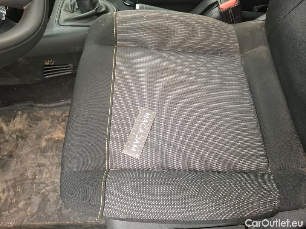  Citroen  C3  Société Feel 1.5 BlueHDI 100CV BVM6 E6d #6