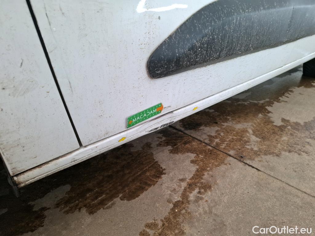 Citroen  Berlingo CITROEN  / 2018 / 4P / Fourgonnette M 1000kg PureTech 110 BVM6 Driver (Ex 732S) #18