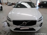  Volvo  XC60 VOLVO  / 2021 / 5P / SUV B4 D AWD AUTOMATICO BUSINESS #29