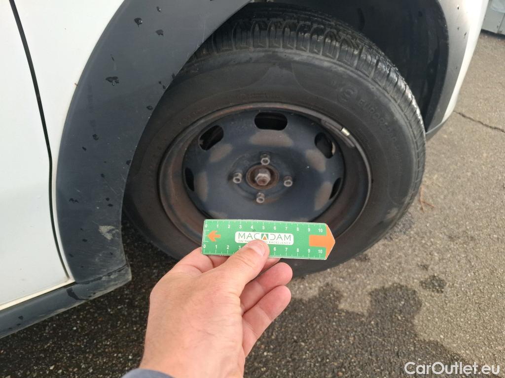  Citroen  C3  Feel 1.2 PureTech 70CV BVM5 E6dT #41